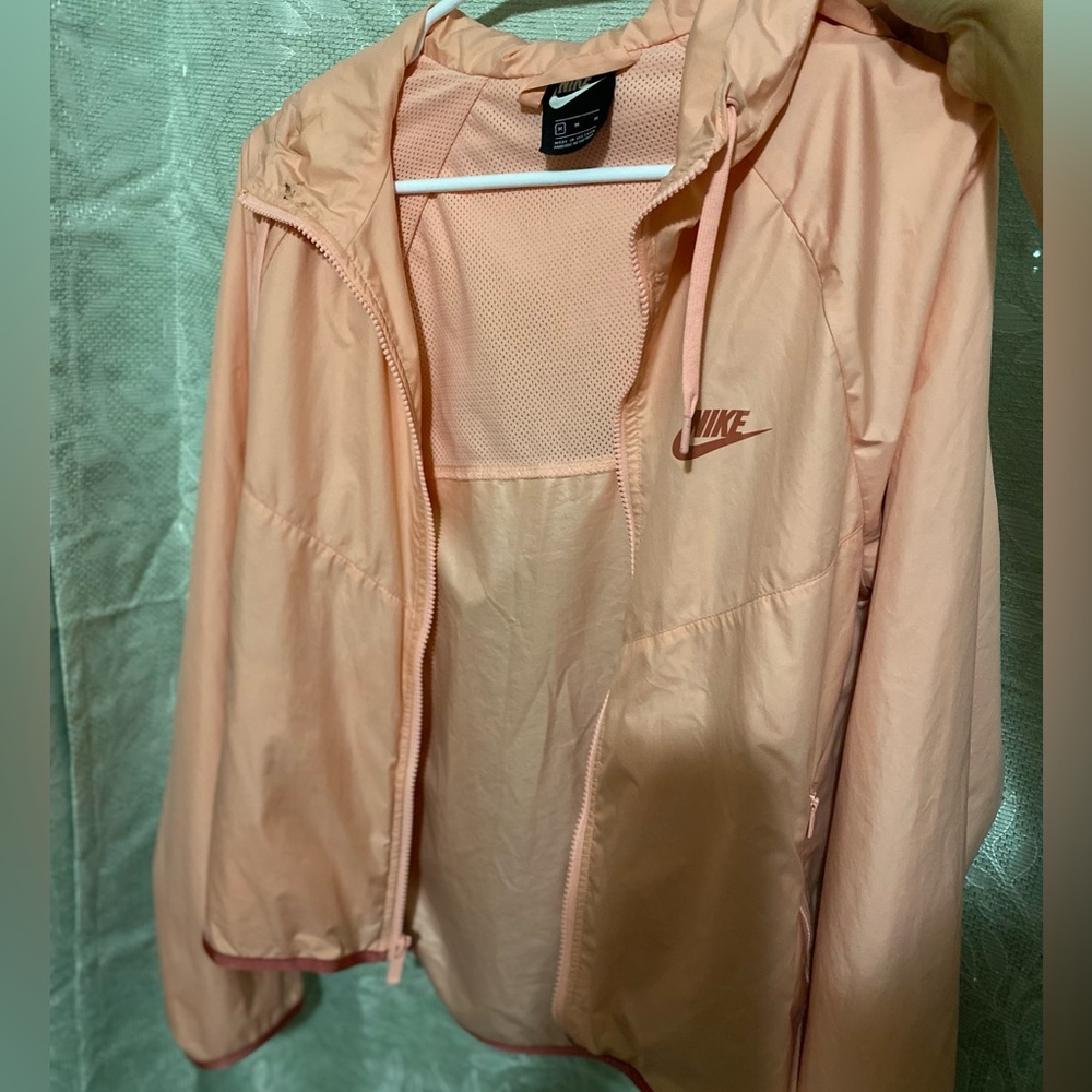worn once nike rain jacket